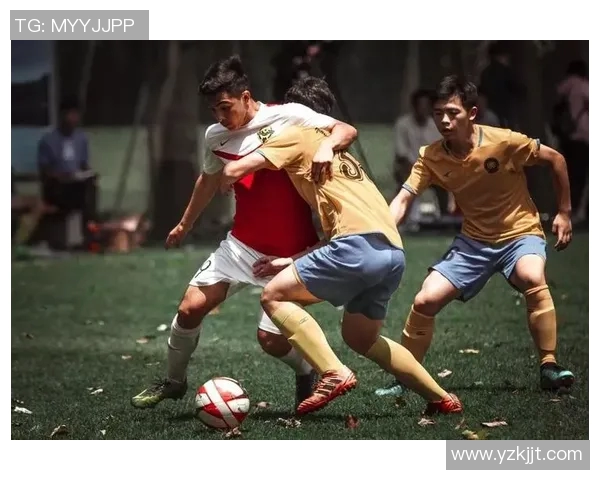 陕西老城根足球俱乐部崛起之路:探索地方足球的未来与发展潜力 陕西老城根足球俱乐部崛起之路:探索地方足球的未来与发展潜力